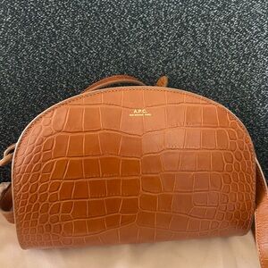 A.P.C. Demi Lune Cross Body Bag Leather Tan Crocodile-Embossed. Women’s.